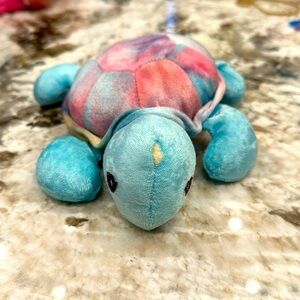 Precious moments tender tails turtle bean bag stuffed toy.